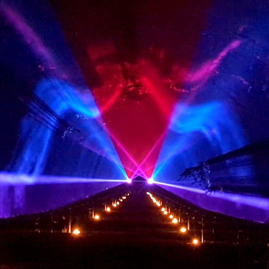 Laser tunnel